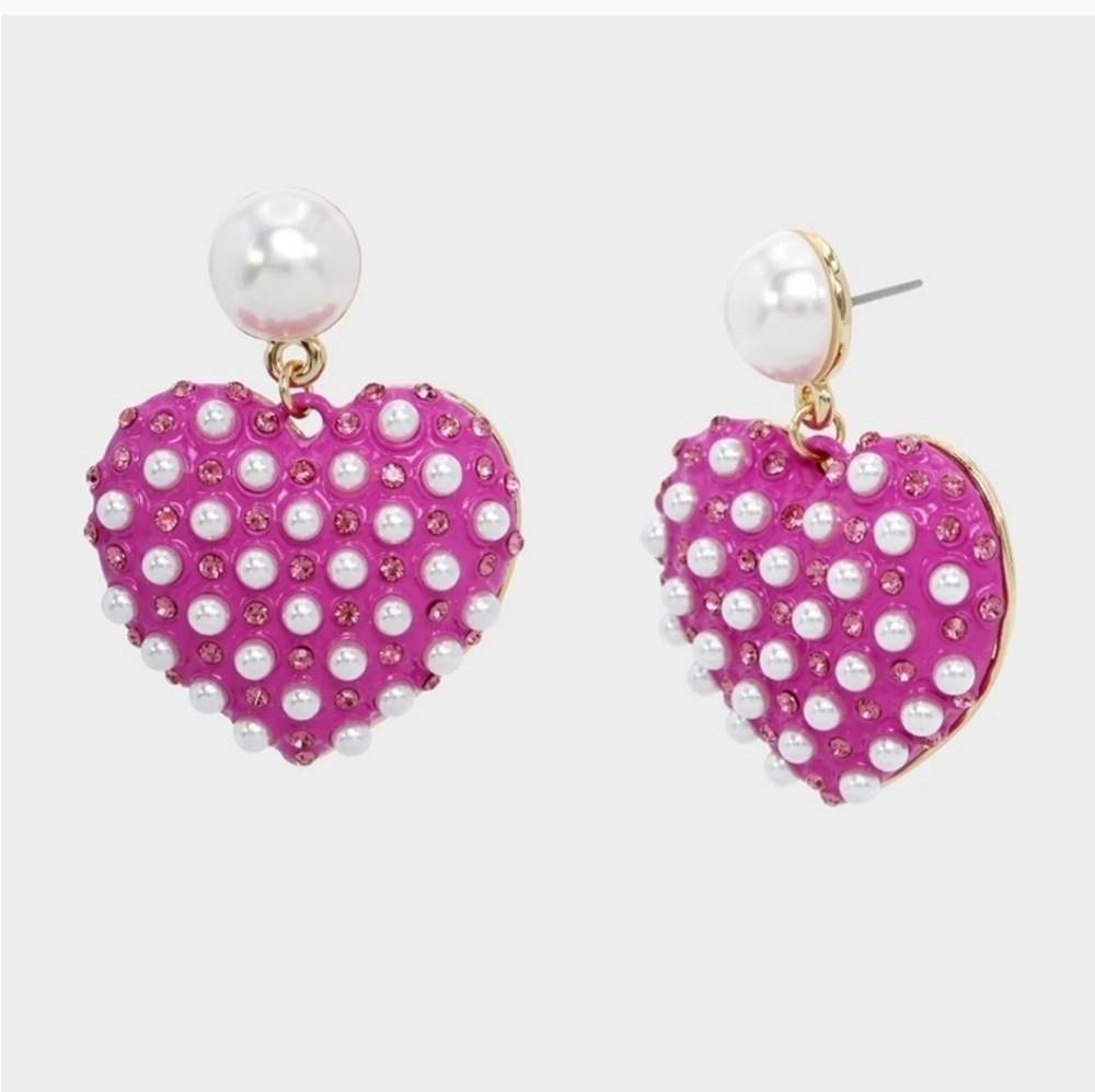 💖▪️Betsey Johnson ▪️ fushia heart Pearl earrings